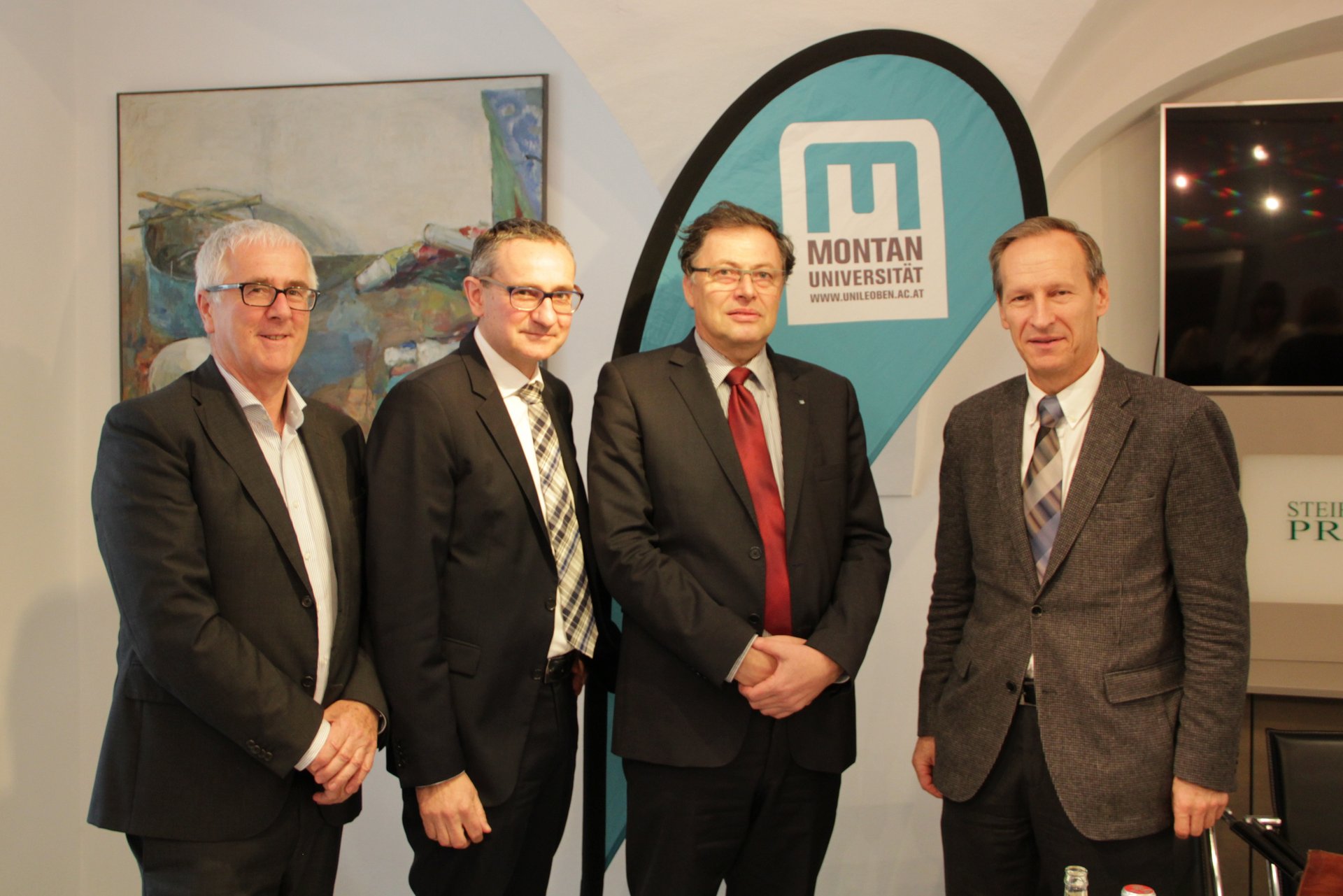 von links Ing. Heinz Moitzi (AT&S), Mag. Paul Felsberger (voestalpine), Univ.-Prof. Dr. Wilfried Eichlseder (Montanuniversität Leoben) und Hofrat Dr. Siegfried Barones (KPH Graz) bei der Präsentation von SCHOOL@MUL am 23.11.2016